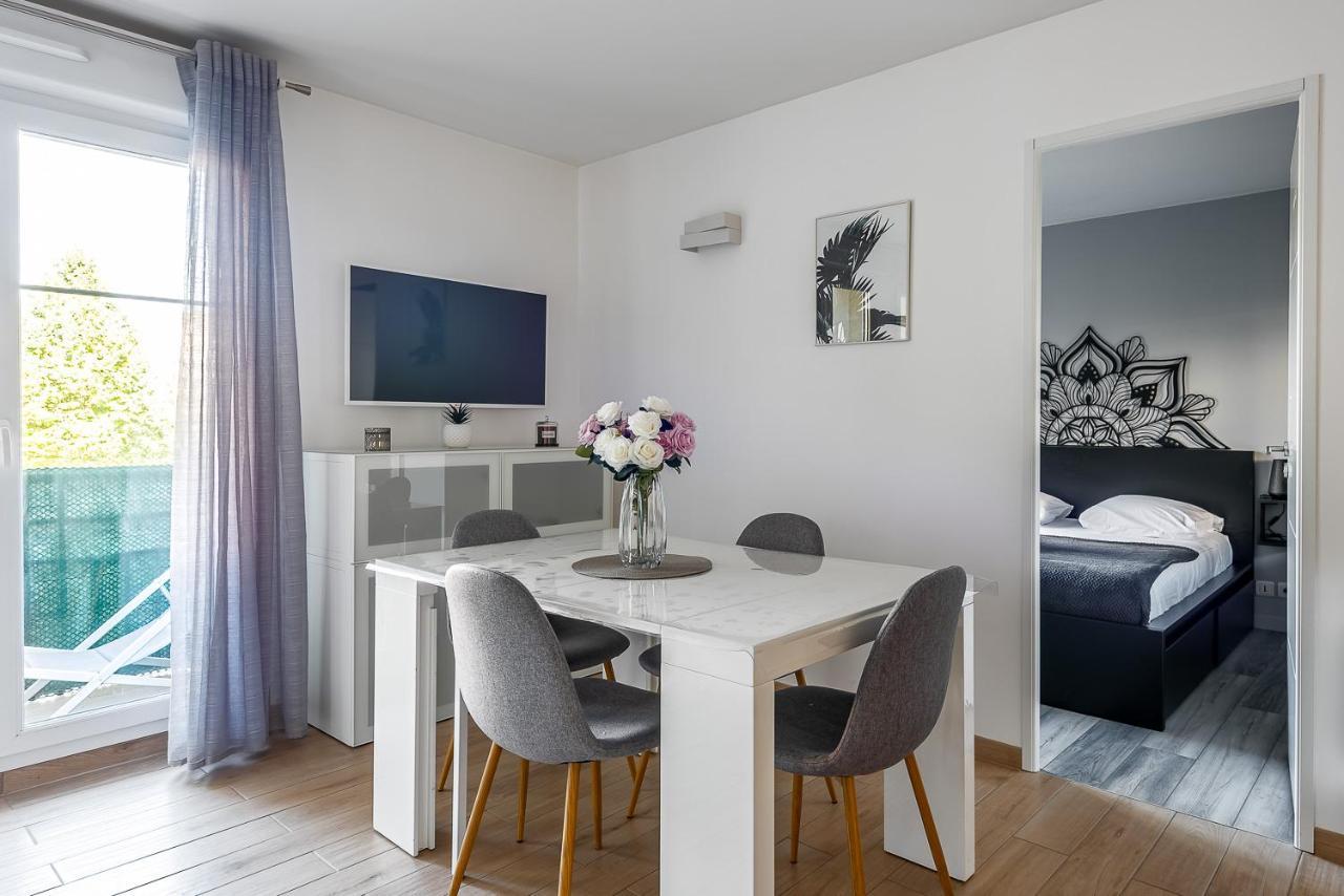 1 Bedroomed Camille Near Disneyland Paris มานี-เลอ-องเกรอ ภายนอก รูปภาพ